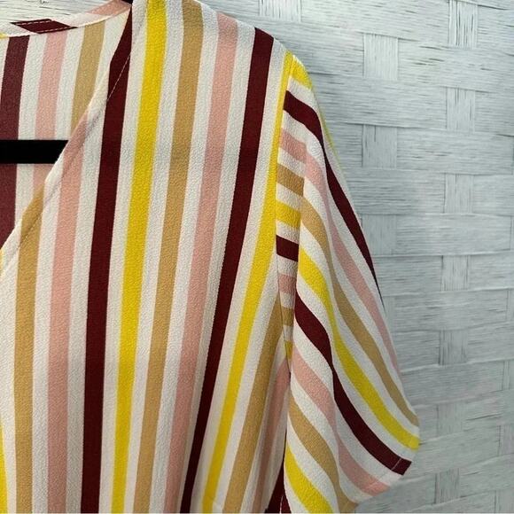 Lane Bryant Peplum waist blouse Plus size 16 - Picture 8 of 10